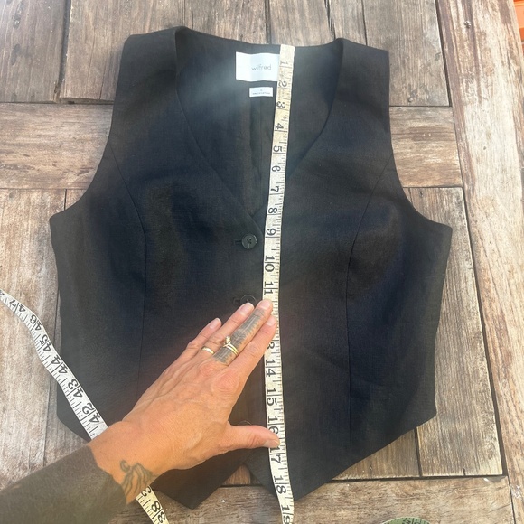 Aritzia 100 linen vest NWOT size 0 black pacino deniro top sleeveless summer xs - Picture 8 of 11